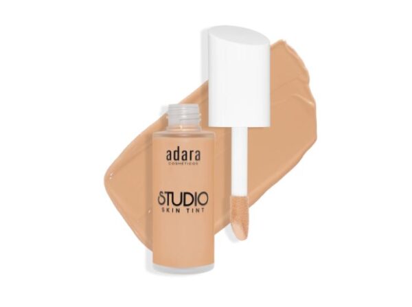 MAQUILLAJE STUDIO SKIN TINT TONO 105